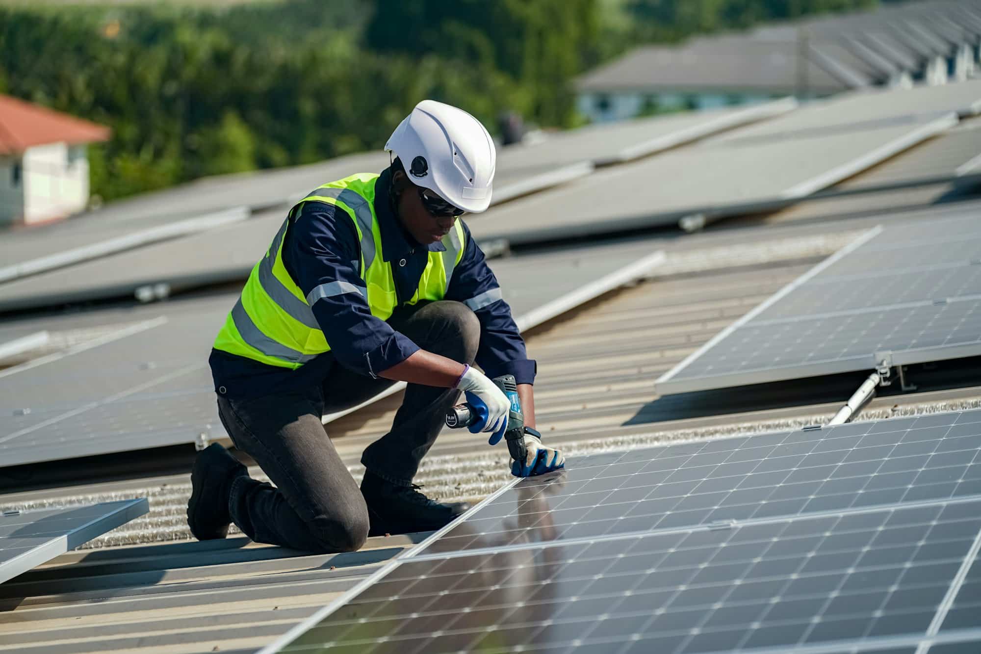 solar panel repair and cleaning services